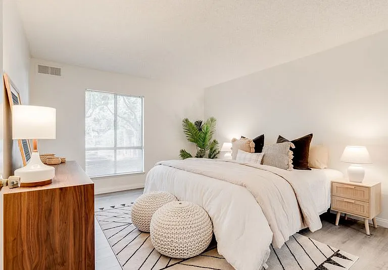 1133 E Alosta Ave #B201 — Photo 14