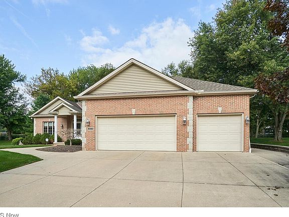 2nd image of 8980 Southridge Ct