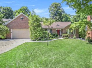 916 Handlebar Rd, Mishawaka, IN 46544