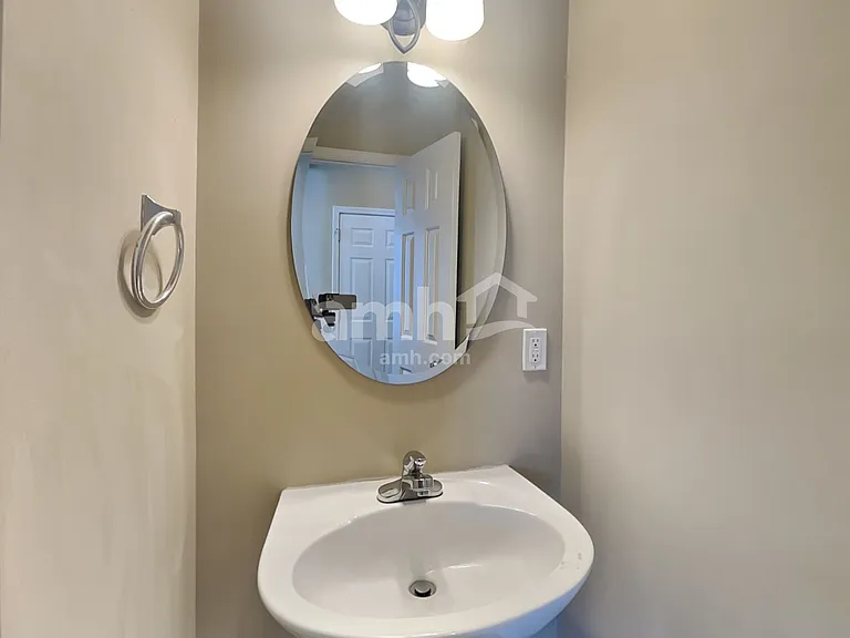 129 Pin Oak Ct — Photo 8
