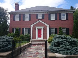 73 Chatham St, Brookline, MA 02446