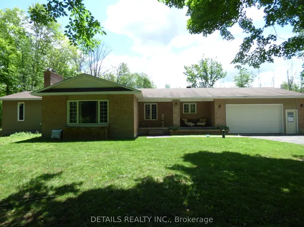 387 Campbell Side Rd, Mississippi Mills, ON K0A 3L0