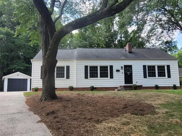 1003 Woodland Dr, Gastonia, NC 28054