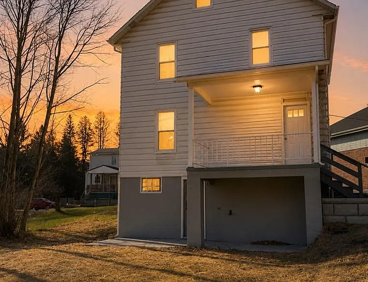 1727R Scalp Ave — Photo 24