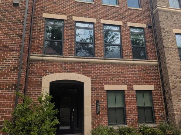 43358 Apple Orchard Sq, Ashburn, VA 20148