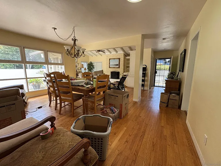 3722 Del Mar Ave — Photo 12