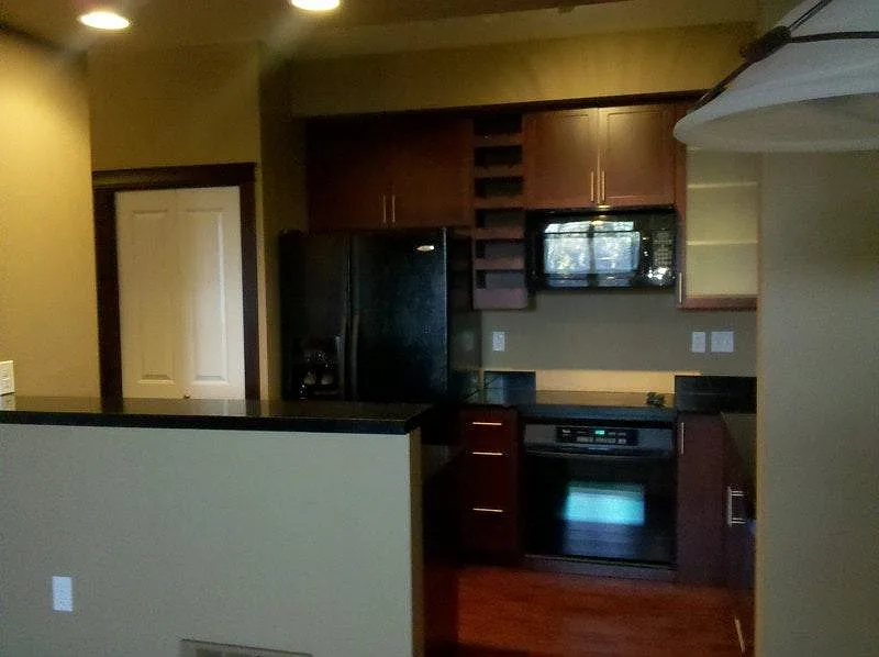Kitchen #2 - 259 W Bakerview Rd #108