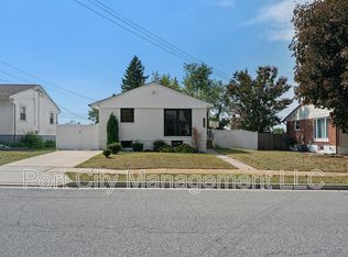 7017 Yataruba Dr, Gwynn Oak, MD 21207
