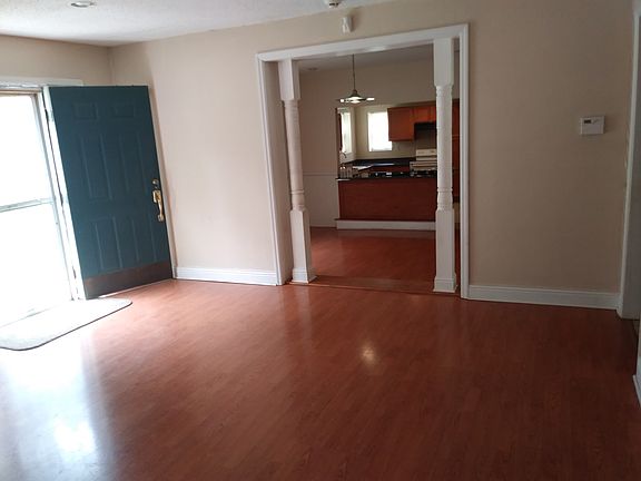 3rd image of 2963 Edgewood Ave