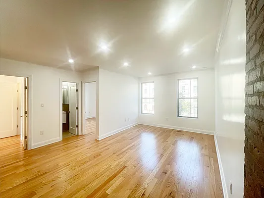 Rented by E and G Realty Group | media 21