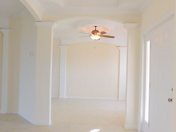 4th image of 3015 NW 8th Pl