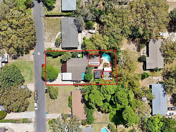 5th image of 184 Camelia St
