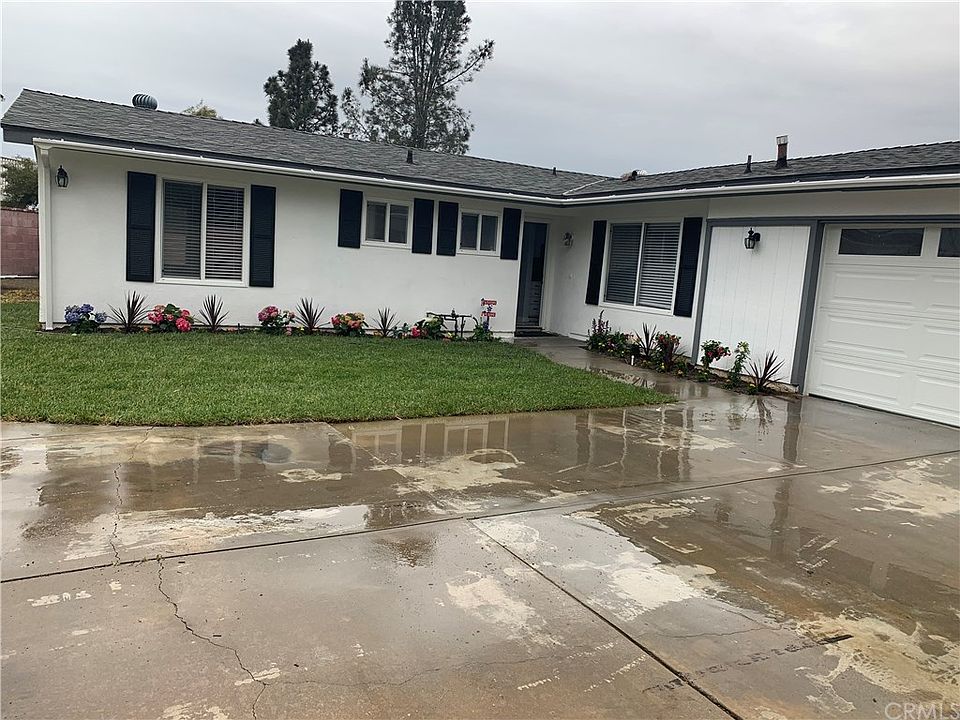 1st image of 19201 Maplebay Ct