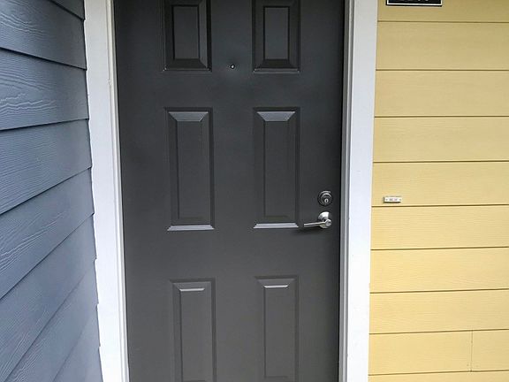 2nd image of 12519 SE 41st Pl APT B203