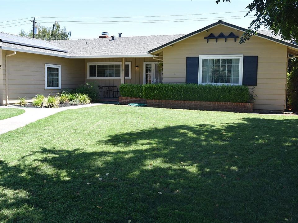 1st image of 2322 W Benjamin Holt Dr