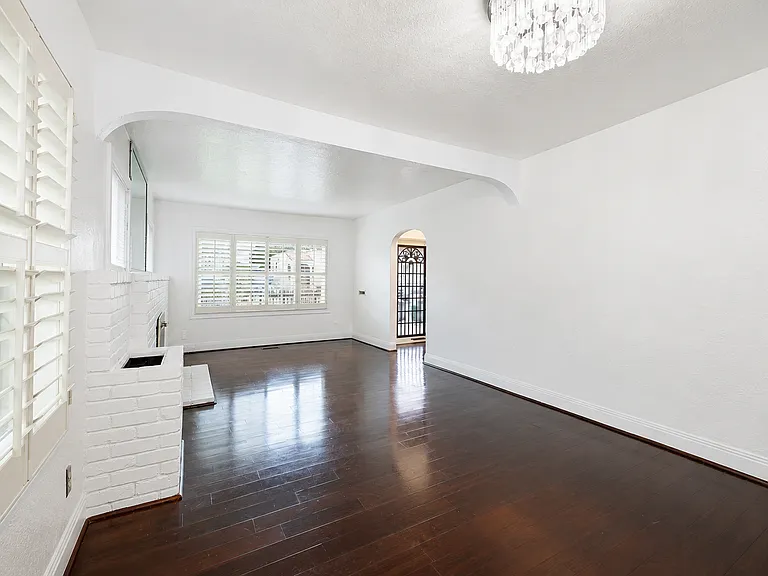 8039 Idlewood St — Photo 9