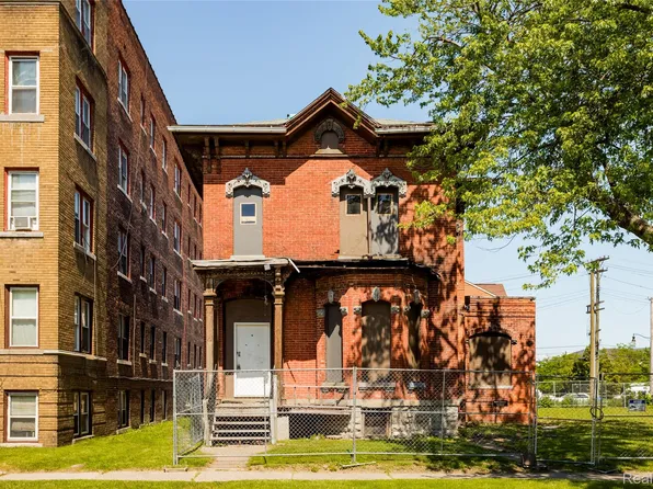 3644 Lincoln St, Detroit, MI 48208