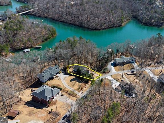 3rd image of 5997 Warpath Rd