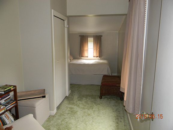 5th image of 213 Center St