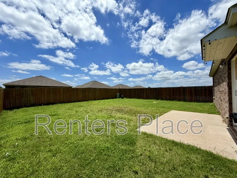 8316 E 161st Pl S — Photo 16