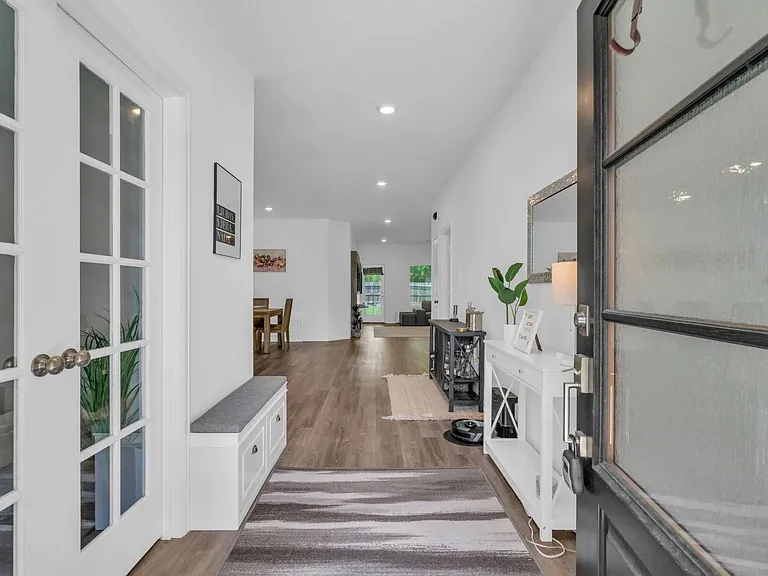 1413 Cantabria Ct — Photo 3