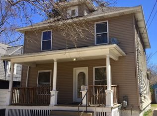 718 Lafayette Ave NE, Grand Rapids, MI 49503