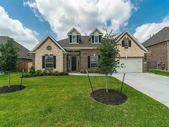3rd image of 1133 Magnolia Trace Dr