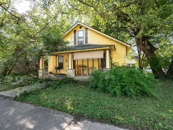 621 W 12th St, Bloomington, IN 47404