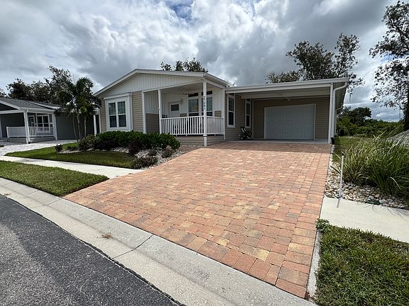 2nd image of 2739 Pier Dr #5009