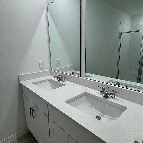 3521 Yarian Dr — Photo 18