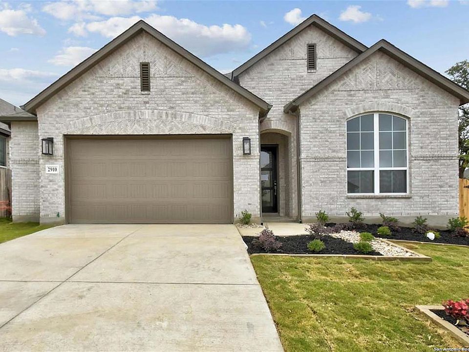 1st image of 2910 Sussex Park