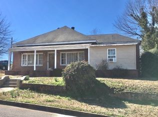 8 Callaway St, Manchester, GA 31816