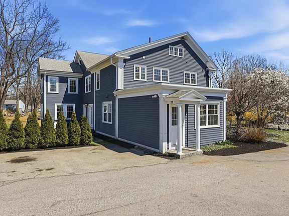 4th image of 33 Blake Cir