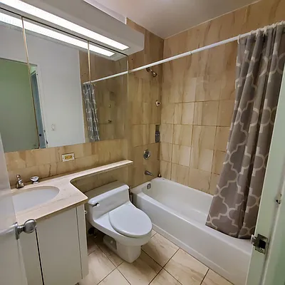 Rented by Luxury Habitat | media 22