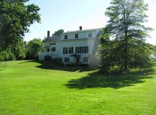 56 Crandall Rd, Little Compton, RI 02837