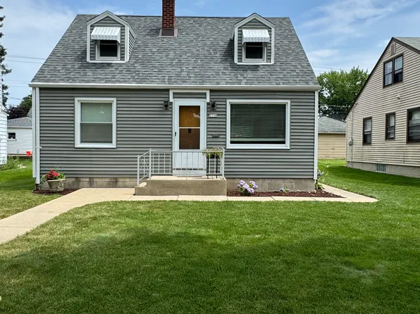 3738 N 100th St, Milwaukee, WI 53222