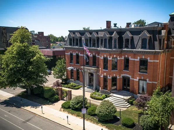 The Knights @ 506 Delaware, 506 Delaware Ave #3b49929dd, Buffalo, NY 14202