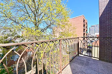 Sold by Amorelli Realty