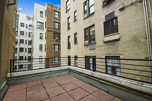 Sold by Corcoran | media 15