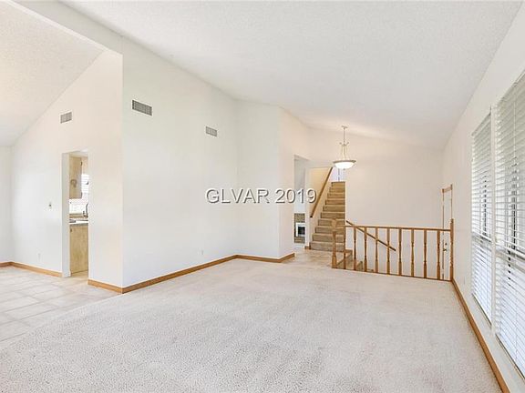 2nd image of 1405 Lucaccini Ln
