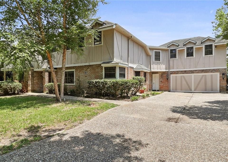 1st image of 68 Chateau Magdelaine Dr