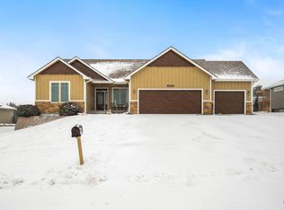 4922 NW Kendall Dr, Topeka, KS 66618