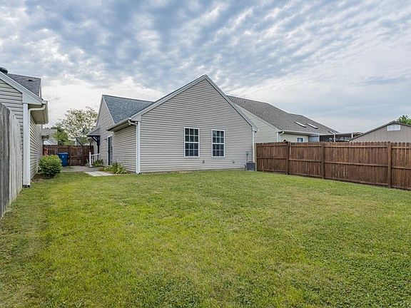 5th image of 9619 Cayes Dr