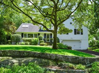 7 Oxford Rd, Larchmont, NY 10538