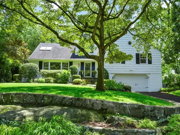 7 Oxford Road, Larchmont, NY 10538