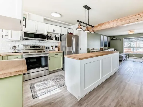 140 S Sagewood Blvd SW #507, Airdrie, AB T4B 0J1