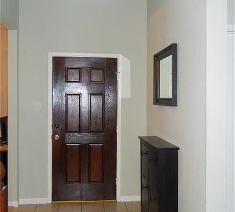 2 STORY FOYER WITH CERAMIC TILED FLOOR