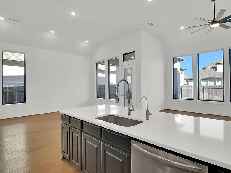 113 University Lands Dr — Photo 14