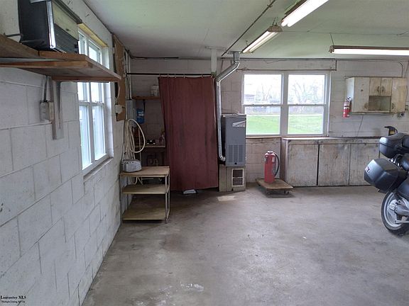 3rd image of 304 Eagle Ave