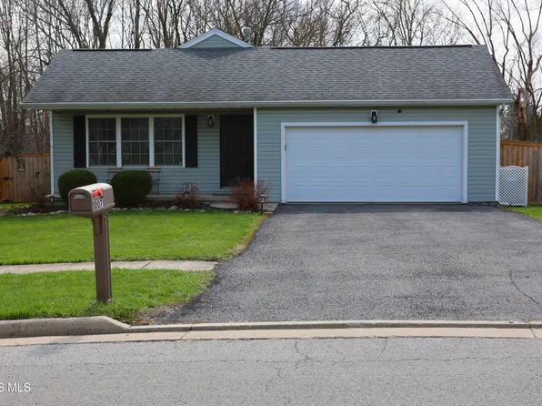 1007 Crystal Ln, Findlay, OH 45840